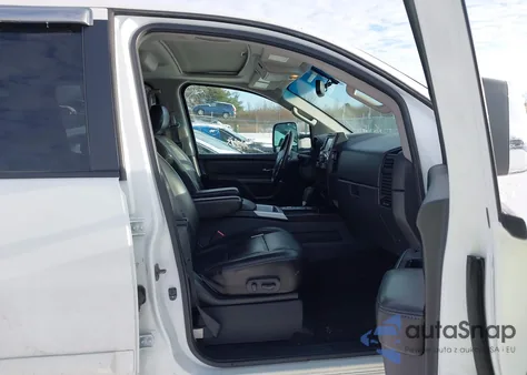 2015 Nissan Titan Pro-4X/S/Sl/Sv из США, поврежденный, VIN 1N6AA0EC9FN506892